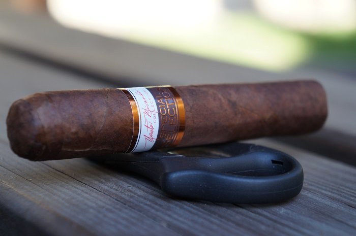 Indulge in the Finest Cigars in Mumbai with Charlies Cigars Powai