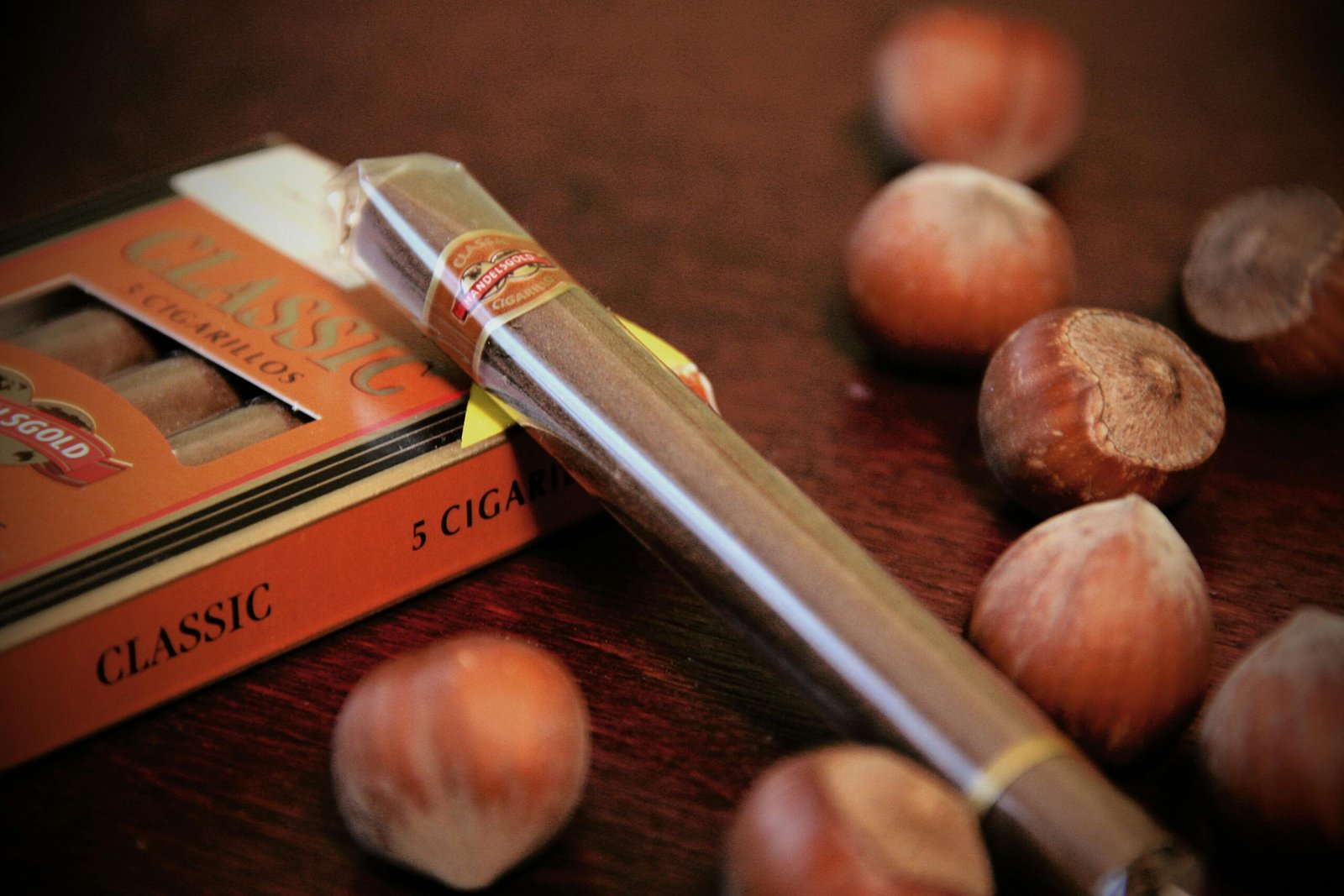 Premium cigars online Mumbai Charlies Cigar